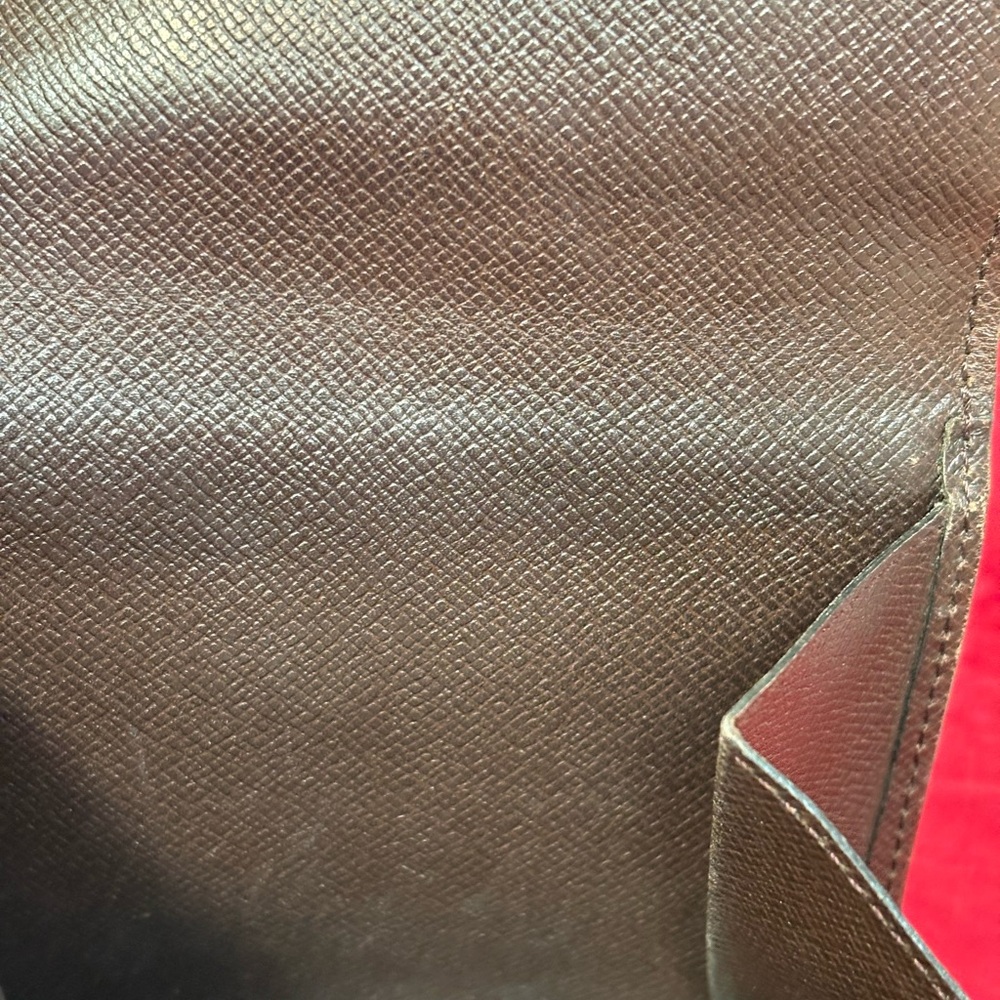 Louis Vuitton Brown Checkered Wallet - Picture 5 of 9